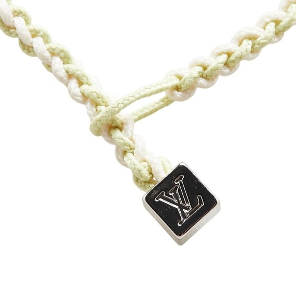 Louis Vuitton Collier Fleur Flower Motif Pendant Necklace/Choker in White and...